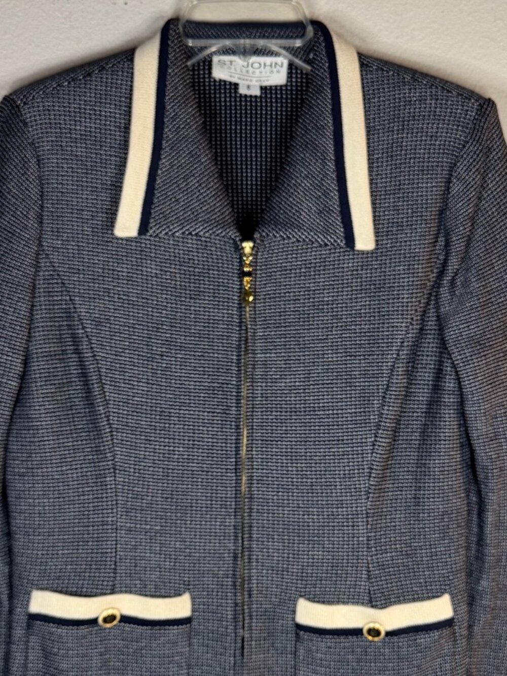 St. John Collection by Marie Gray Navy & Ivory Santana Knit Zip Front Jacket Siz